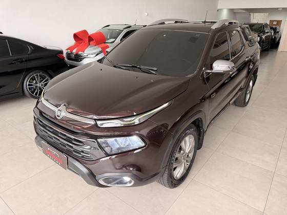 FIAT TORO 2.0 16V TURBO DIESEL RANCH 4WD AT9